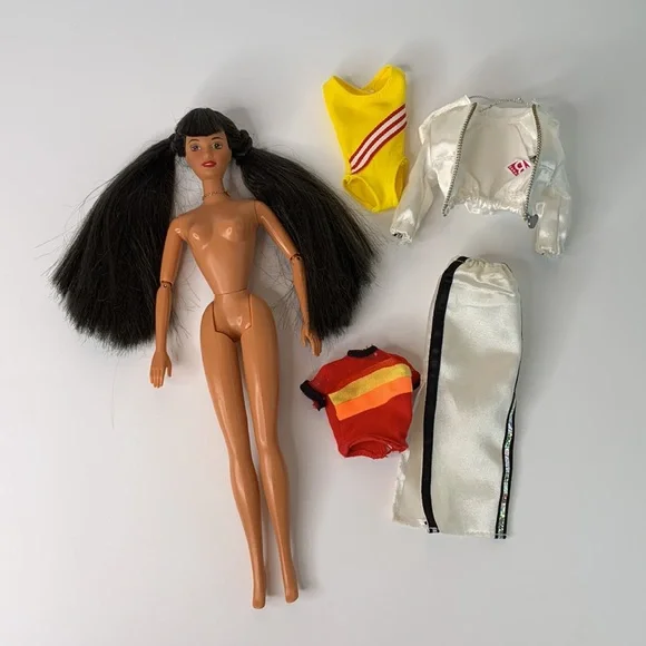 Barbie 1998 Mattel Generation Girl Ana Doll 20972 - Picture 6 of 16